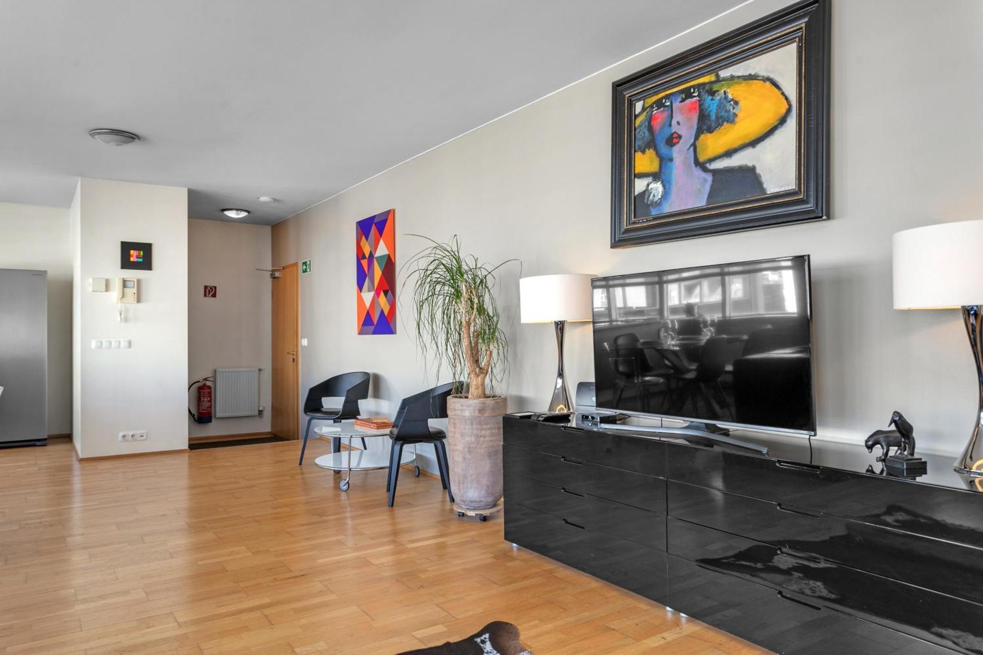 Baldursbra Apartment Hverfisgata ريكيافيك المظهر الخارجي الصورة