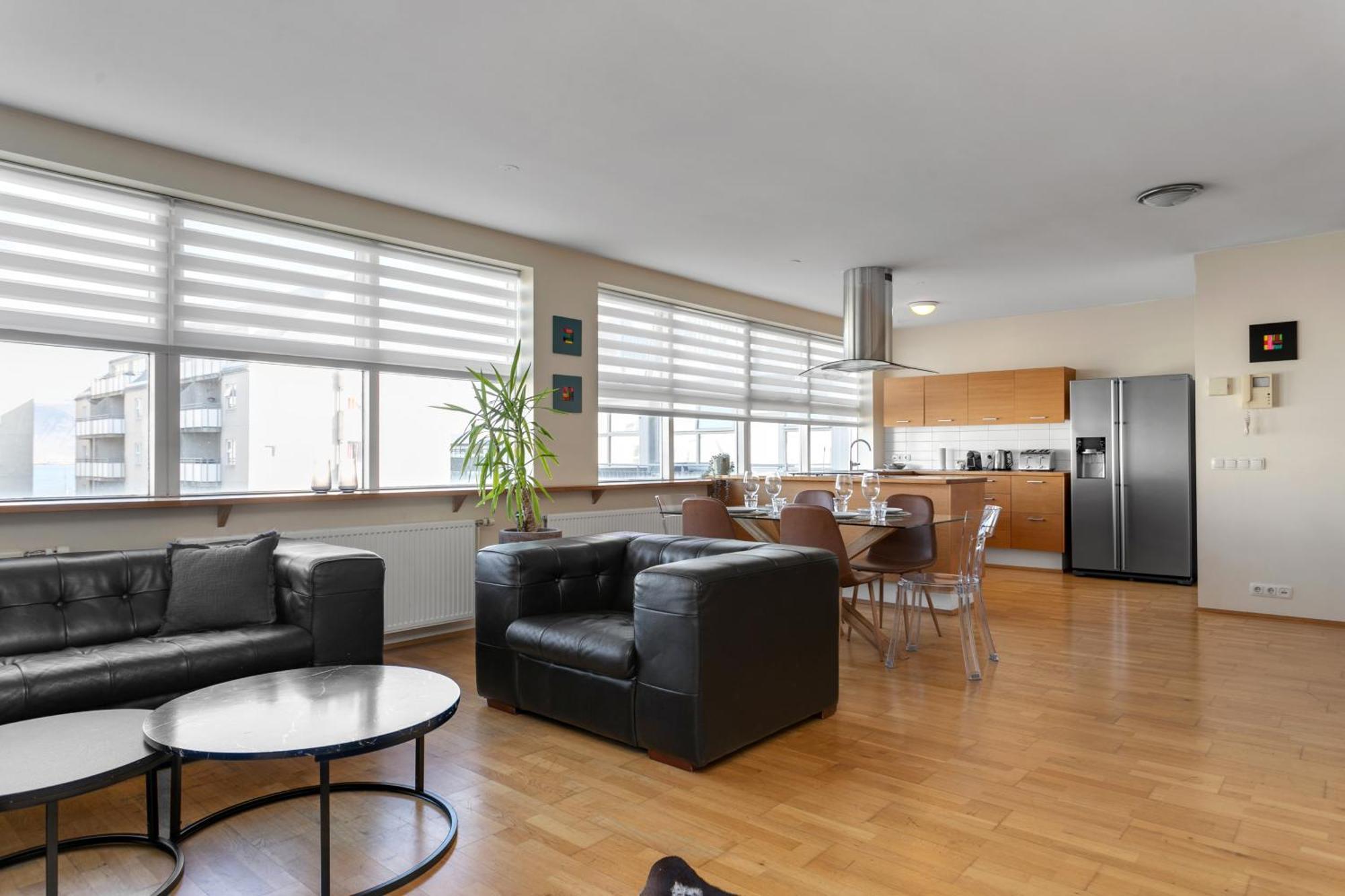 Baldursbra Apartment Hverfisgata ريكيافيك المظهر الخارجي الصورة